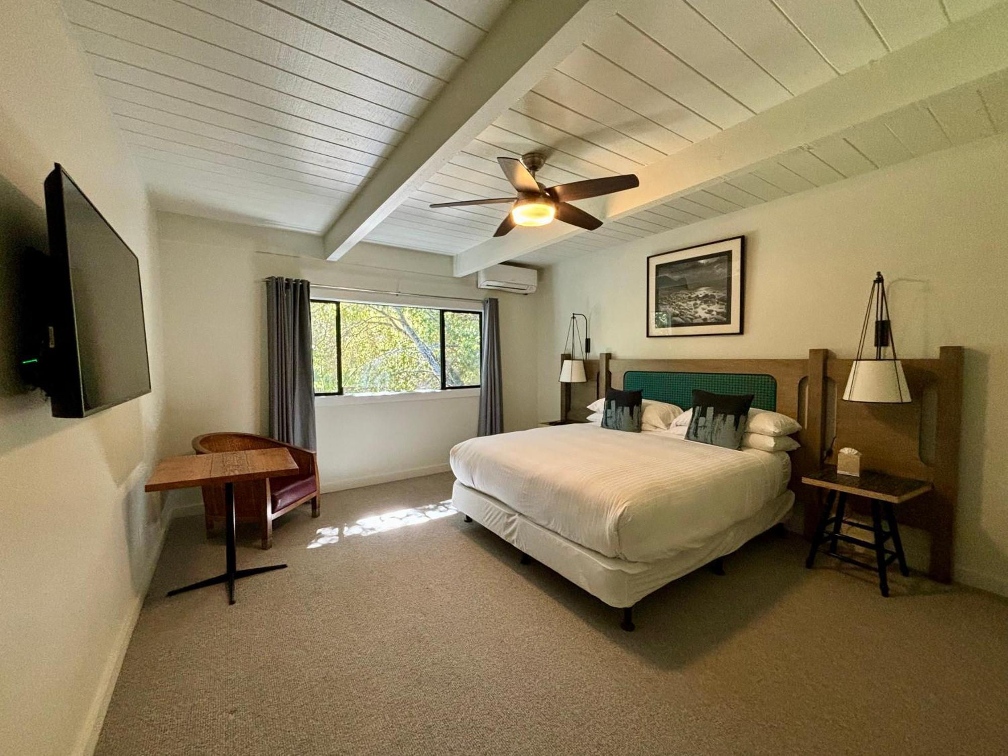 Hidden Valley Inn Carmel Valley Room photo