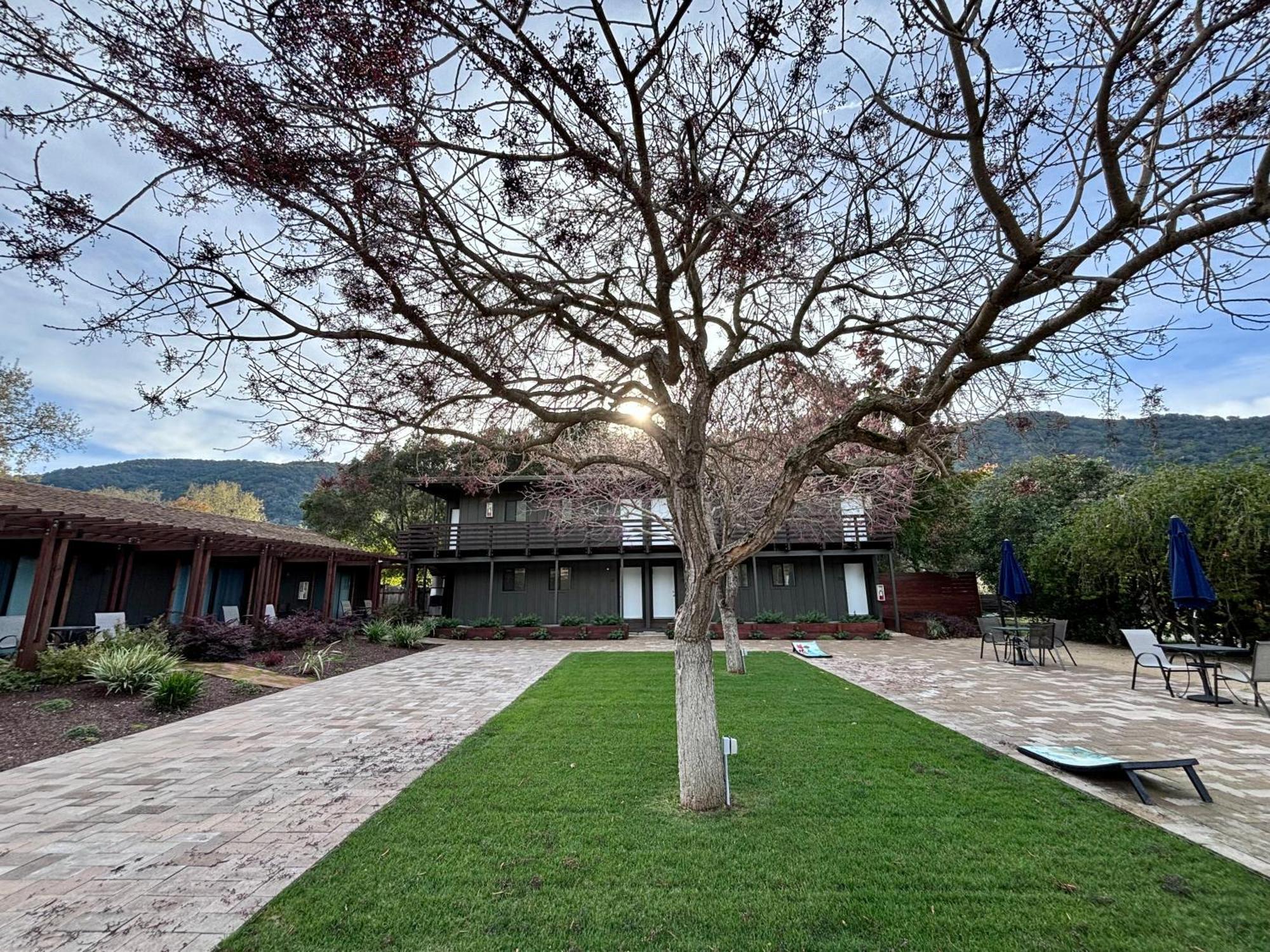 Hidden Valley Inn Carmel Valley Exterior photo